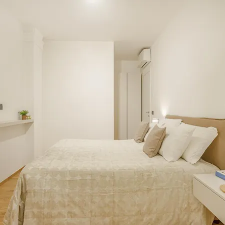 公寓 Mutina Domus - Comfort And Elegance In The Center
