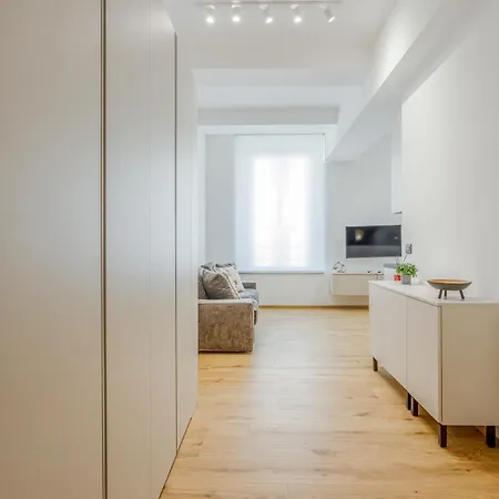 公寓 Mutina Domus - Comfort And Elegance In The Center 摩德纳