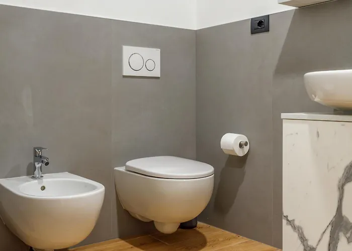 公寓 Mutina Domus - Comfort And Elegance In The Center 摩德纳